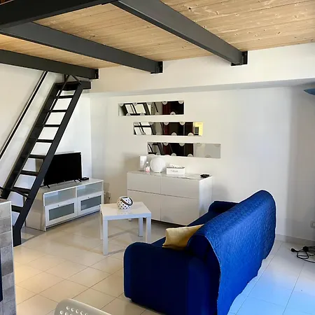 Apartament La Mansarda Di Nemi *