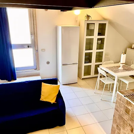 La Mansarda Di Nemi Apartament Trapani